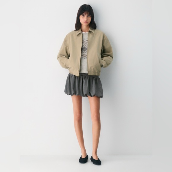 Wilfred Dresses & Skirts - Wilfred | Aritzia Ponteflex Isla bubble Skirt charcoal gray stretch waist small